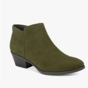 Style & Co, WILEYYF-1 Moss Ankle Bootie, Size 7.5M
